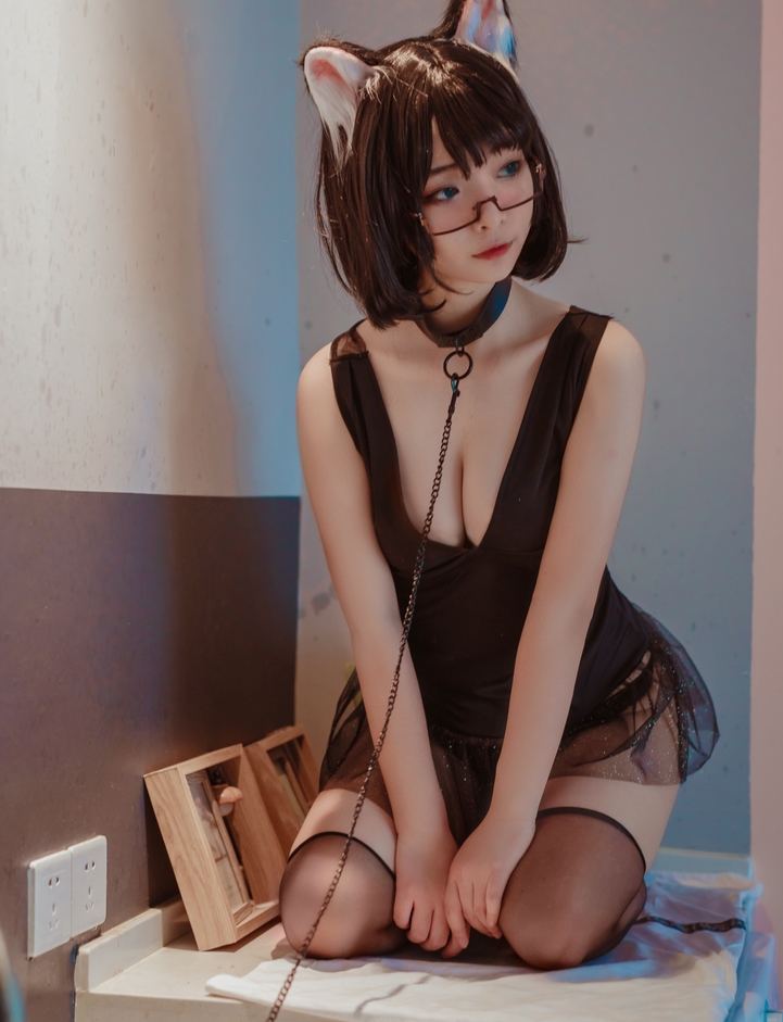 童颜大罩杯coseryuuhui玉汇：39套49g特级护理cosplay服装大揭秘！